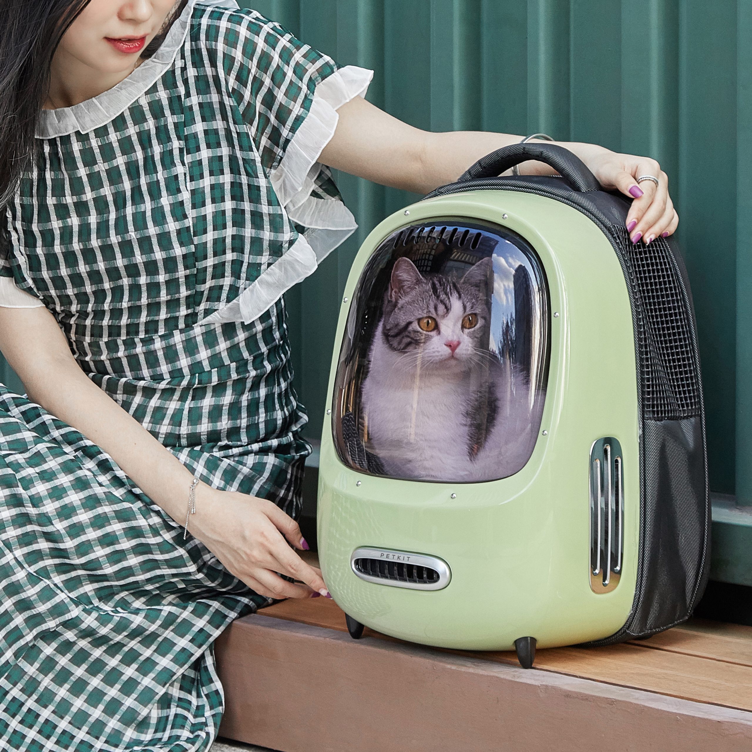 PetKit Retro Smart Pet Backpack - Image 8
