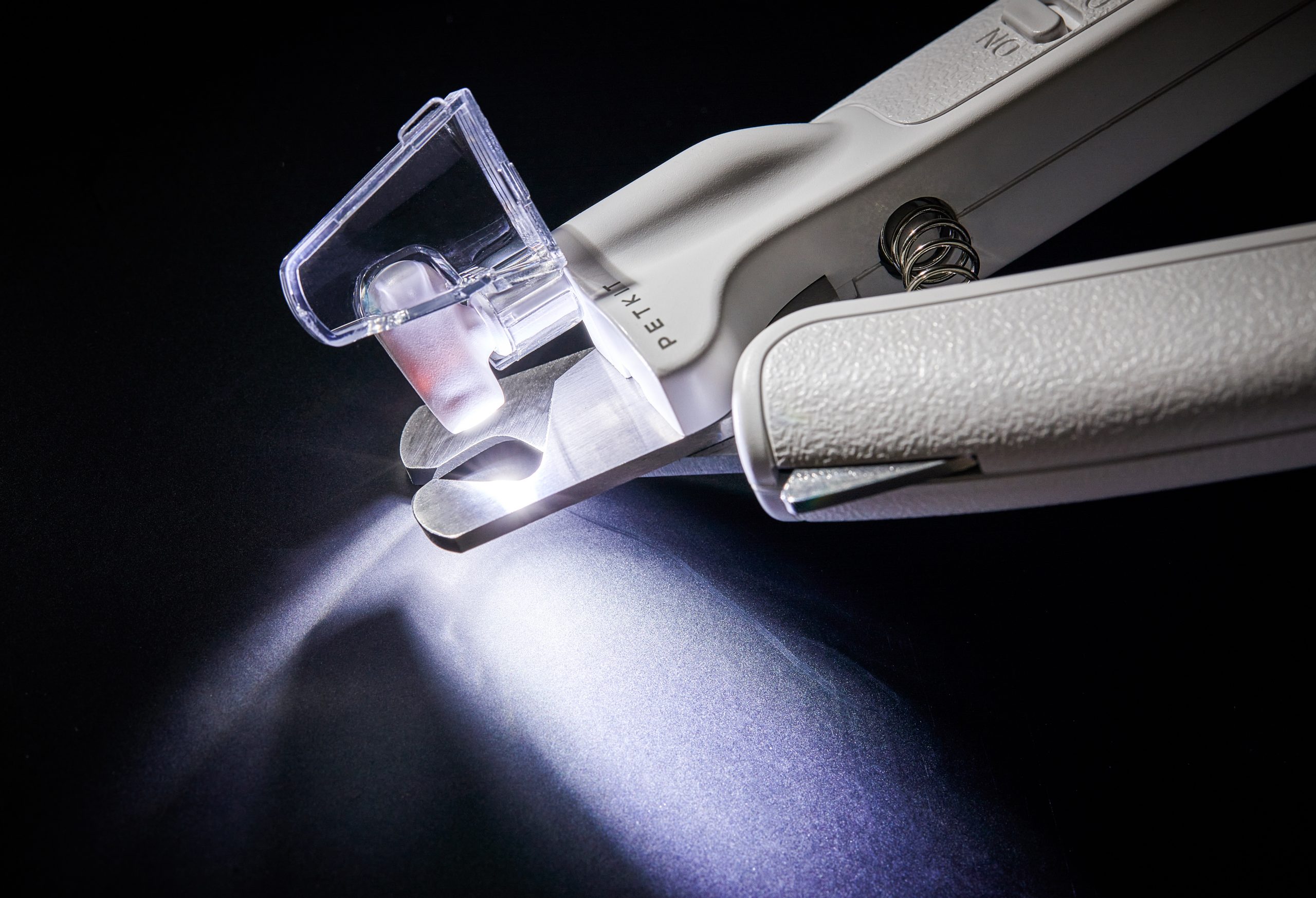 PetKit LED Pet Nail Clipper - Image 2